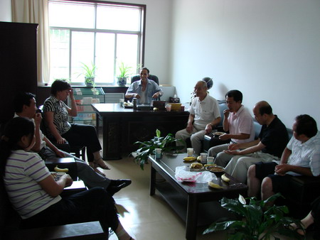 民进吕梁市委召开老会员征求意见座谈会 民进吕梁市委召开老会员征求意见座谈会